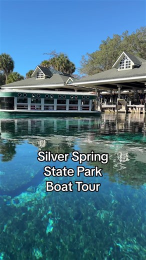 Silver Springs State Park is pure Florida magic — but it also carries a lot of history. Famous for its crystal-clear springs, glass-bottom boat tours, and starring roles in old Hollywood films, this place helped put Florida tourism on the map. The water really is that clear, and yes… you’ll probably spot manatees, monkeys, turtles, fish, birds, and maybe even a gator all in one visit 🐢🐒🐊 But the history isn’t all shiny. This land was once part of a segregated attraction, and nearby Paradise P