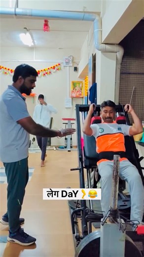 Pankaj Chavan on Instagram: "लेग Day 🦵🤣🙏🏻#cartoonpankaj96k #viral #trendingreels #comedyreels #trending #gym #gm #gymlife"