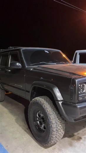 Exploring the Jeep Cherokee and Comanche in Mexicali