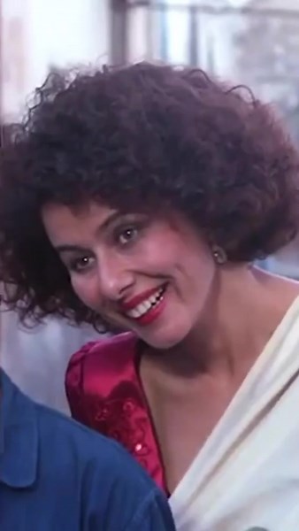 Halfaouine: Boy of the Terraces Full Movie Overview