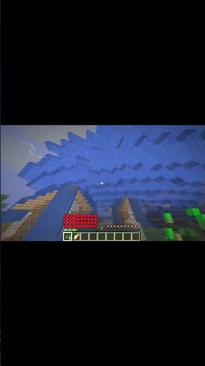 Crazy tsunami in minecraft natrual disasters mod!