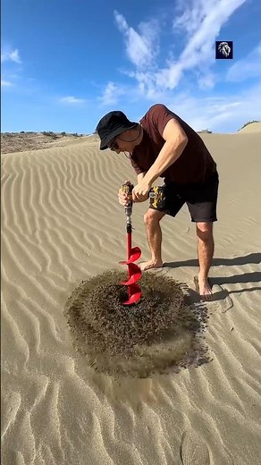 How Dirty Crude Oil Turns Into Petrol, Diesel and Gas 😱