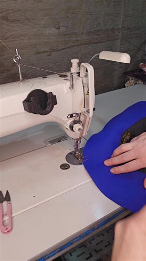 Last hat of the week! #renaissancefestival #renfestoutfit #cosplay #larp #damselinthisdress #handmade #corset | Damsel in this Dress