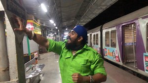 1.5M views · 10K reactions | Waheguru Ji Ka Khalsa Waheguru Ji Ki Fateh礪 Just reach GURU TEGHBAHADUR NAGAR Railway Station what a special sewa done by Gurudwara Dashmesh Darbar GTB Nagar Millions of congratulations to the whole Sangat ji and his family on the occasion of 400 years of Pawan Prakash Purab of Sri Guru Tegh Bahadur Sahib ji | VIKY THOMAS SINGH | Facebook
