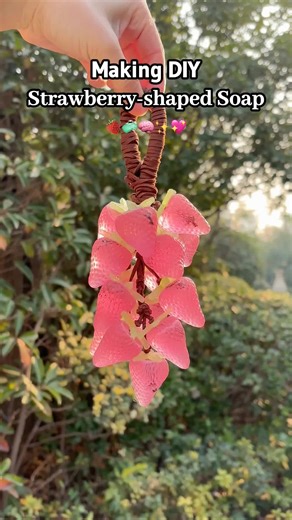 Create cute strawberry-shaped soaps at home — flexible silicone molds, easy to use and perfect for handmade gifts or crafts. 🔍 Find it at https://temu.to/m/gdd56iaewet or with this code ffy5222. #temu #diysoap