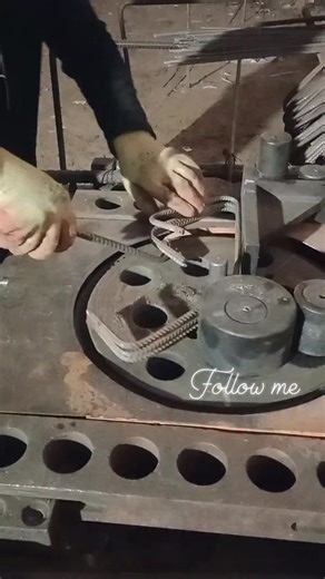 Nausar Alex's Ali on Instagram: "Banding machine work samosa ring making parfect work #viralreels #trendingreel #reelsfacebook #construction #trend #project #video #viralvideo #highlights"