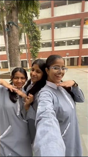 *school* me *reel* shoot kri 🎒 🏫 #cbseclass12 #minivlog #boards2026 #ytshorts #shorts #schoollife