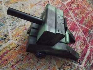 DIY Salute Cannon Wood tank and thunder mugs