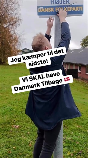 Jeg kæmper til det sidste! Nogen siger, at valgplakater ikke flytter stemmer. Men jeg tager ingen chancer. Derfor sætter jeg stadig plakater op. For vi skal VINDE på tirsdag! Vi SKAL have Danmark Tilbage 🇩🇰 #DanskFolkeparti #danmarktilbage | Rune Højer - Dansk Folkeparti