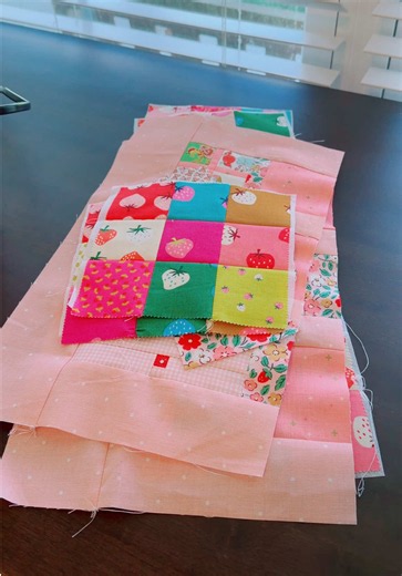 Everything is quilted and ready to assemble! #quilting #quiltingtiktok #quiltersoftiktok #sewing #sewingtiktok