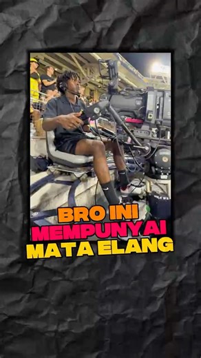 THIS BRO HAS EAGLE EYES