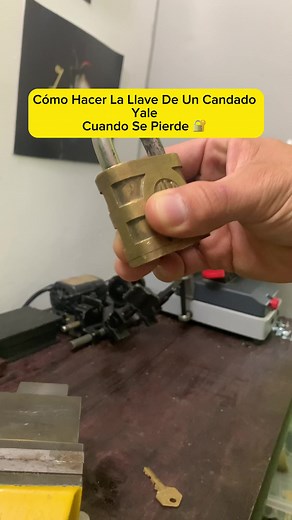 1M views · 10K reactions | Cómo hacer la llave un candado cuando se pierde  Yale Alemán #Yale #key #candado #llaves #cerrajero | Cerrajeros Master Locks | Facebook