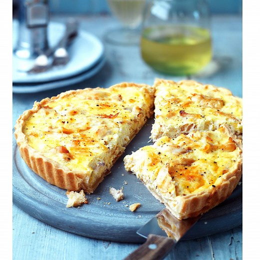 5-ingredient comforting cheesy smoked haddock tart recipe
