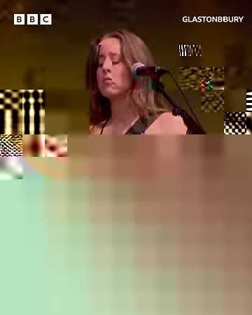 Nothing but love for Haim doing what they do best ❤️ | BBC Radio 1