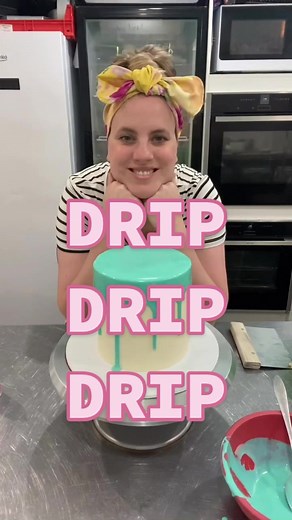 How to Drip: Cake Decorating Tutorial