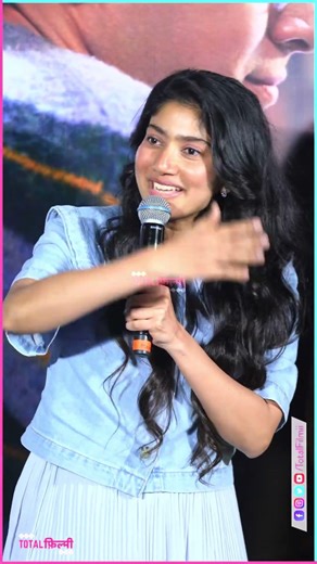 Sai Pallavi ka first Hindi project, fans ke liye big surprise | Total Filmi #totalfilmi #saipallavi