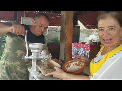 como se hace el pinole alimento tradicional mexicano