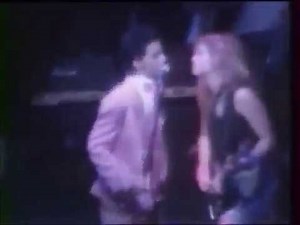 Prince Singing With The Bangles!
