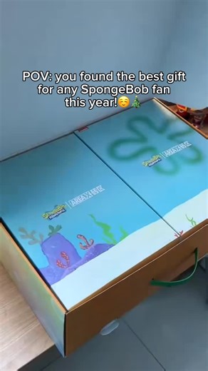 Bikini Builds on Instagram: "Every SpongeBob lover needs a pineapple house! #krustykrab #spongebob #nickelodeon #lego"