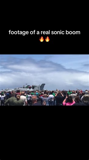sonic boom from f/18 on the tiger cruise from pearl harbor to san diego #sonicboom #aviation #f18 #fighterjet #plane