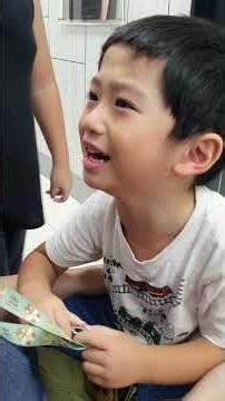 弟弟傷口長6公分，還好不深｜咚4y9m19d