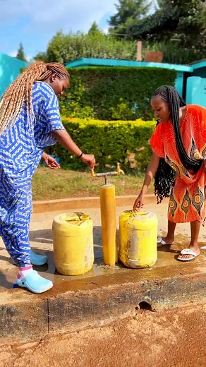 "Vichuna na ngongingo muniwache" #fanana stevo simpleboy ft vyby | Stivo Simple Boy8 Fans