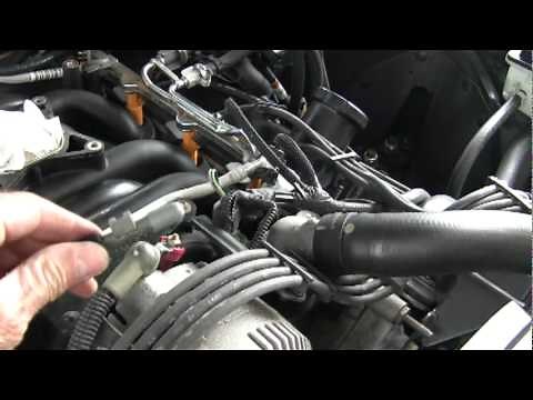 DISASSEMBLY of 1997 LINCOLN TOWN CAR 4.6 INTAKE MANIFOLD REPLACEMENT