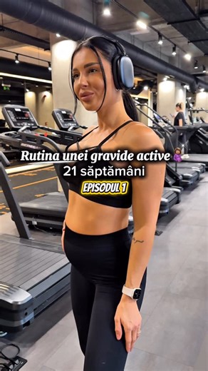 Mihaela Stoica | Body by Miha on Instagram: "Săptămâna 21🤰🏽. Încep de azi cu 62,3 kg. Am luat 5 kg de la începutul sarcinii până acum și azi am luat o decizie simplă. Vreau să fiu mai controlată cu alimentația. Nu vreau să slăbesc în sarcină! Nu asta urmăresc. Vreau să încetinesc luarea în greutate. În ultimele săptămâni am exagerat cu gustările. M-am dereglat și cu glicemiile și simt că pot mai mult. Pot să am mai mult control! Obiectivul meu pentru săptămâna asta este să stagnez. Dacă scade 