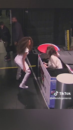 Best Hallway Scares Compilation ft. Kris Jenner, Ciara | Ellen DeGeneres Pranks