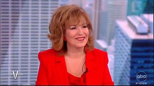 Joy Behar's bra mishap stops 'The View'