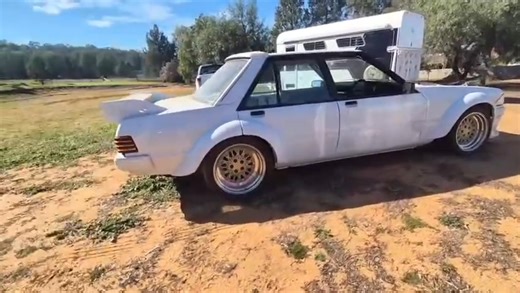 Damian's Phase 6 in the build! Super stout build featuring a Cleveland 393ci stroker, TKX gearbox and 9" as well as a fresh interior featuring Scheel pews and an Irmscher Momo steering wheel - a build to watch. Thanks for sending the pics and vids in Damian, looks awesome! | HO Phase Autos