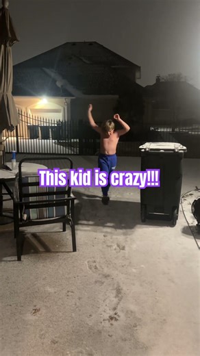 Crazy kid goes outside into the sleet with no shirt!! #snowday #snowdaychallenge #sillykids