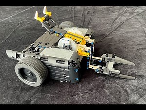 Update on the suplexing battlebot: Cyber #legomoc #battlebots #lego