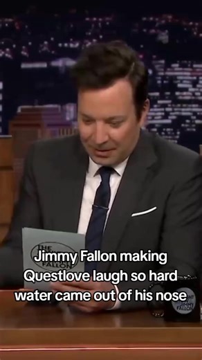 #ruinamoviewithoneword #jimmyfallon #questlove #fallontonight #fallonflashback #hashtag