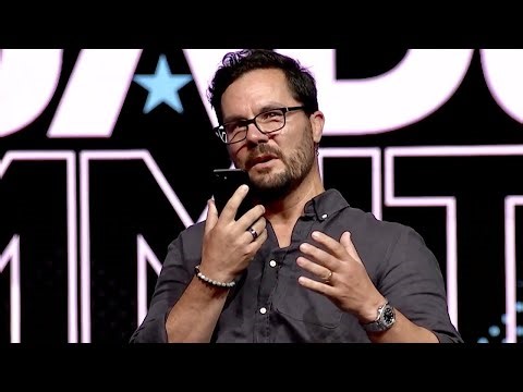 WATCH ME Cold Call A Seller LIVE (In Front of 3,500 People!)