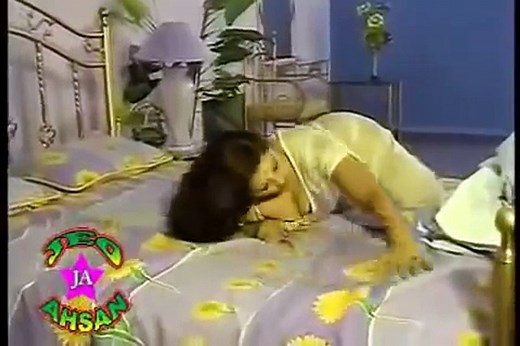 Pakistani Sexy Mujra - Pyar Wali Khich