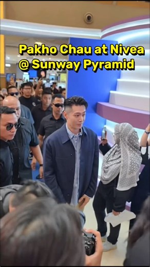 Pakho Chau 周柏豪 is at Nivea @ Sunway Pyramid now #pakhochau #周柏豪 #nivea #nivealuminous630 #sunwaypyramid | Brian Lee