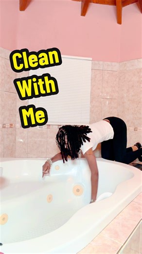 Effortless Tub Cleaning with Smart Solutions