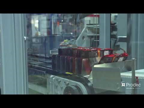 Automated Case Packing for the Food Industry | High-Precision Packing of Coffee Doypacks
