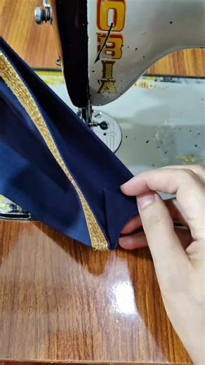 Fancy Lace Bag Trim: Simple DIY Sewing Finish