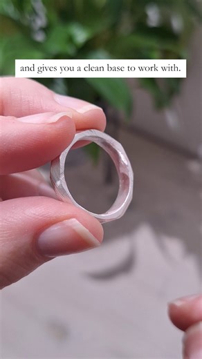 Making a ring... from wax! Part 2 💍 After casting your wax design, the real magic happens in the finishing stage. Our new polishing wheels help you refine, buff, and polish your metal pieces to perfection while preserving the handmade texture you love. 1️⃣ Deburr & clean up edges 2️⃣ Buff through the gradients 3️⃣ Finish with Luxi for that flawless shine 💫 Got questions about polishing? Drop them below 👇 #ring #polishing #howtopolish #DIYjewellery #rings #silver #sterlingsilver #dremel #jewel