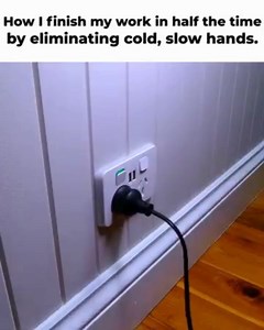 At last, an effective way to keep your hands warm while on your computer! https://heatka.co.uk/products/heatka-hand-warmer This hand warmers soothing heat will keep your hands warm and comfortable, allowing you to focus on getting your work done and having more time for yourself. ✔️ Improves efficiency by keeping your hands warm & fast. ✔️ 30-55°c soothing heat keeps you comfortable and focused. ✔️ Helps you focus by eliminating cold, sore hands. ✔️ Free shipping from Witheridge, Devon It’s no s