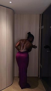 She’s not just working out — she’s reclaiming her power, peace, and purpose. 🖤💪🏾 For Black women, fitness is more than the body — it’s mental, emotional, and ancestral strength. You don’t have to do this alone. 👉 Join our wellness community built for Black women who want to move, heal, and thrive together. #blackwomenfitness #fitblackqueen #wellnessforus #strongblackwomen | Yoga Mindfulness