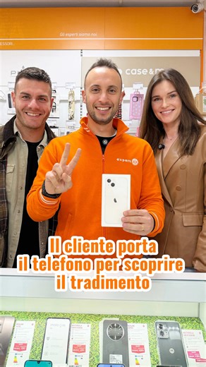 A volte un telefono arriva per un problema tecnico. Altre volte… per questioni un po’ più delicate. Con le nostre riparazioni express, risolviamo ogni situazione. E sì, a volte può salvare anche una coppia! 😉 📍 SS18 Contrada Castromurro, 230 – 87021 Belvedere Marittimo (CS) #expert #tradimento #expertbelvedere #riparazioni #express