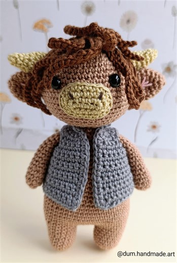 Rustic Cow Plush Toy With Vest - Personalized Gift for Farm Animal Lovers - Hand-knitted Highland Cow - Etsy