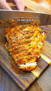 Lemon yogurt chicken breast in air fryer for all your meal prep needs ❄️ Recipe video - macros - written recipe , everything in my recipe club app. Try the app for FREE for 7 days ❄️LINK IS IN BIO 🫶 (click on the linktree -> click on recipe app) Or comment "link" in bio to get it in your inbox 🫶 @chefwithpalette #airfryer #airfryerrecipes #chicken #food #foodporn foodie | Chefwithpalette