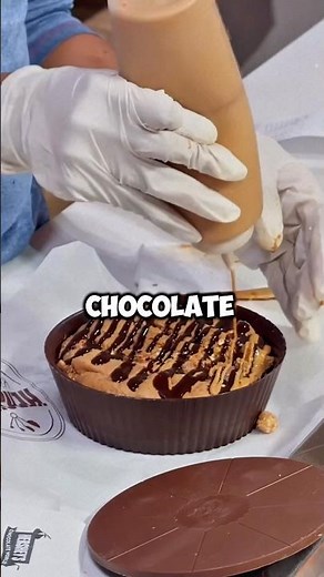 The Origin of Reese’s Peanut Butter Cups — Born from a Candy Clash #fastfood