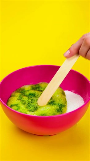 Create Your Own Colorful Bath Bombs! 🎉 #DIY #FunInTheTub