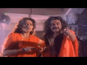 Jayaprada stepped into the fire to kill the Ghost Scenes | Aathma Bandhana Kannada Movie Part 08