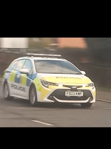Derbyshire 22 plate Toyota Corolla driving back towards Derbyshire based at unknown police station Derbyshire spotters if you know this reg plate let me know reg:FD22KWP #toyotacorolla #bluelightspotter02 #spotters #Derbyshire @Derbyshirebluelights @Derbyshire Blue Lights @Derbyshire Police and follow help me hit 2,400 followers